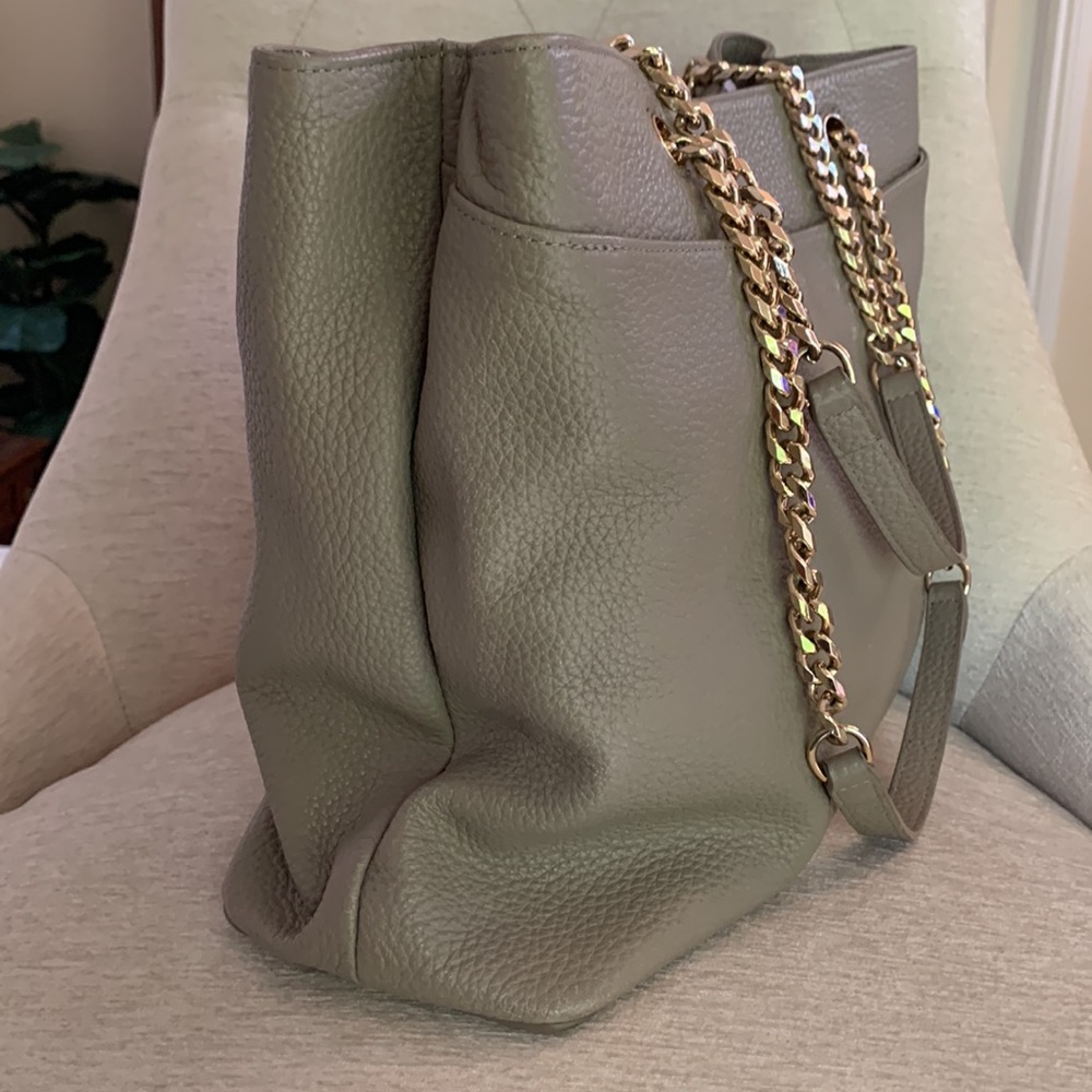 Genuine Leather Shoulder Bag with Chain Strap in Grey by 14th & Union Nordstrom - Picture 7 of 10